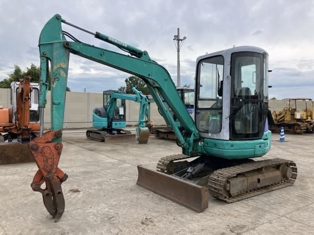 MINI EXCAVATOR — Auction (lot 8460-561)