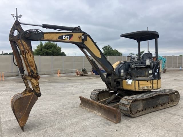 MINI EXCAVATOR — Auction (lot 8460-579)
