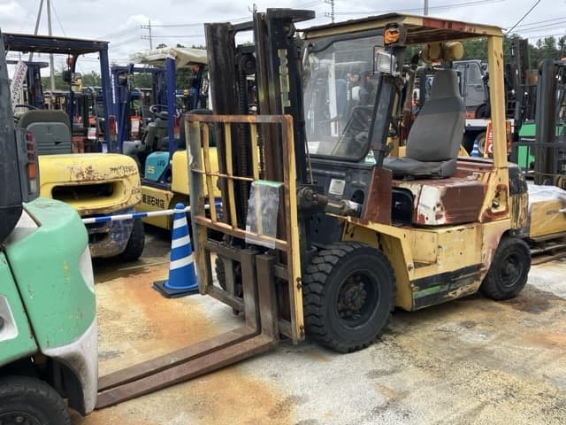 Forklift — Auction (lot 8460-5810)