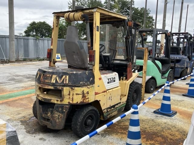 Forklift — Auction (lot 8460-5810)
