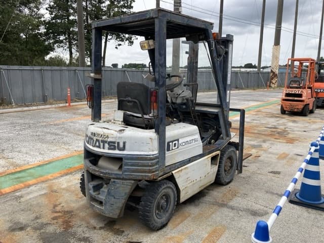 Forklift — Auction (lot 8460-5816)