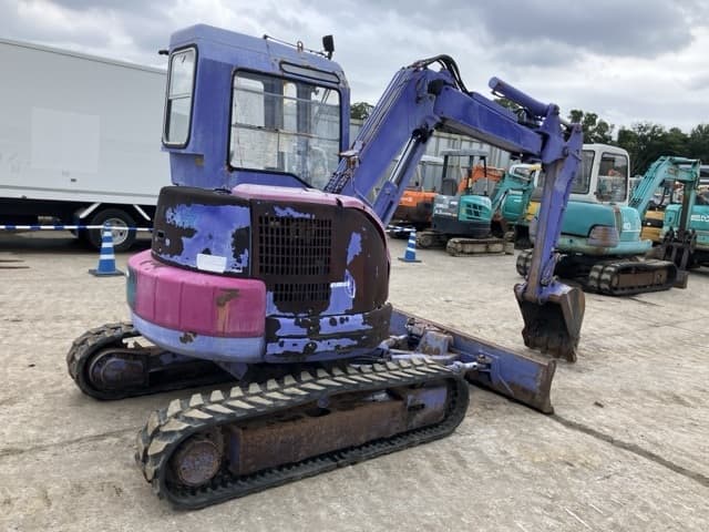 MINI EXCAVATOR — Auction (lot 8460-60)