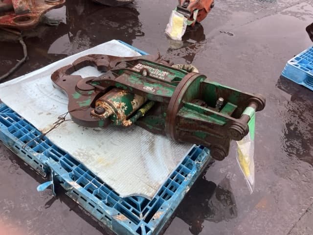 PRIMARY CRUSHER — Auction (lot 8460-6010)