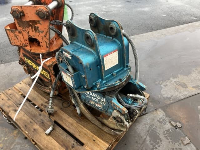GRAPPLE — Auction (lot 8460-6011)