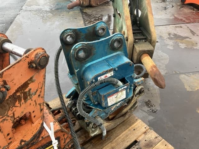 GRAPPLE — Auction (lot 8460-6011)