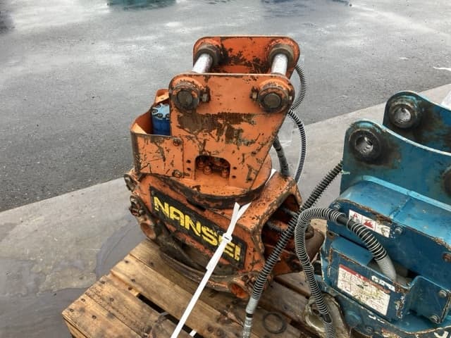 GRAPPLE — Auction (lot 8460-6012)