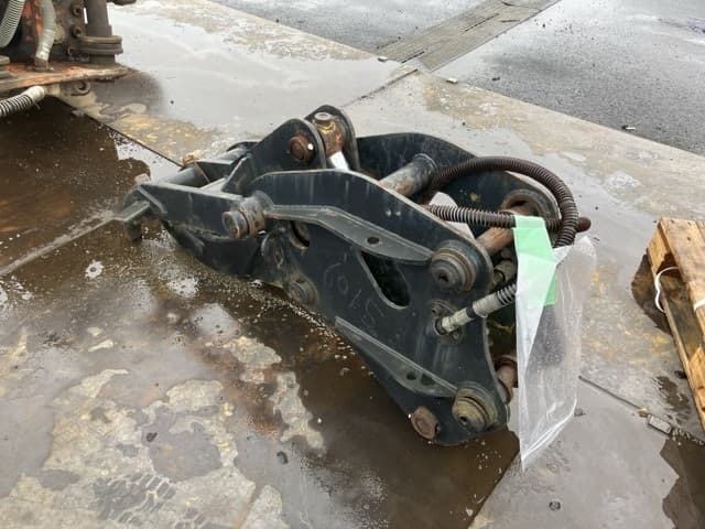 HYDRAULIC FORK — Auction (lot 8460-6015)