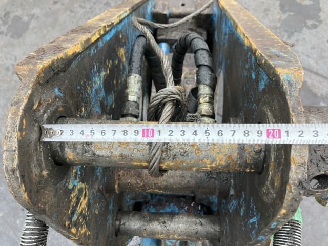 BREAKER — Auction (lot 8460-6017)