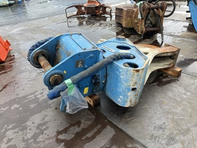 CONCRETE PULVERIZER — Auction (lot 8460-6022)