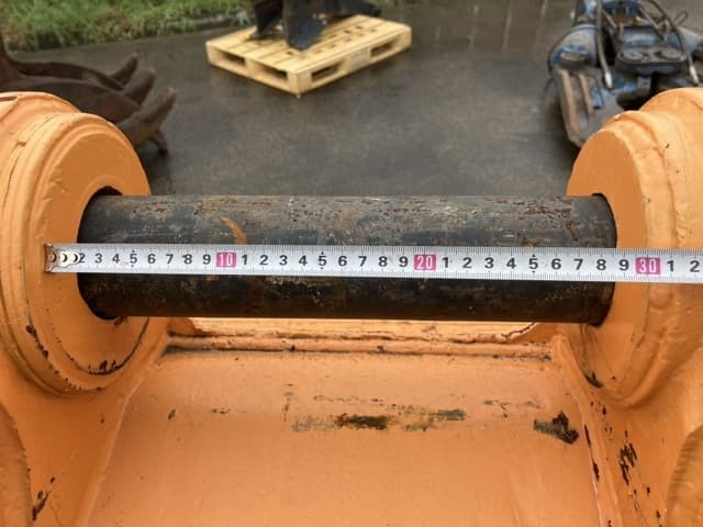 CONSTRUCTION BUCKET — Auction (lot 8460-6024)