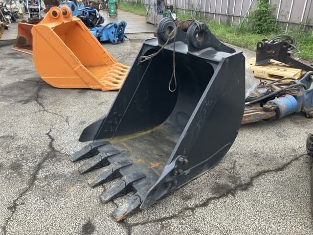 CONSTRUCTION BUCKET — Auction (lot 8460-6028)