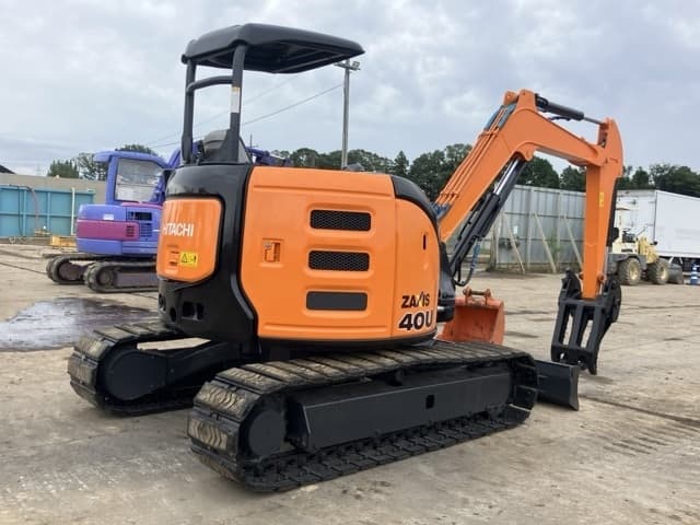 MINI EXCAVATOR — Auction (lot 8460-614)