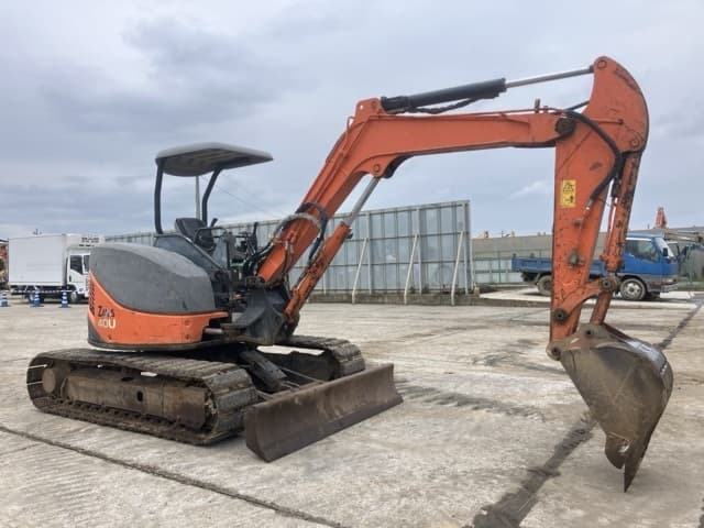 MINI EXCAVATOR — Auction (lot 8460-615)