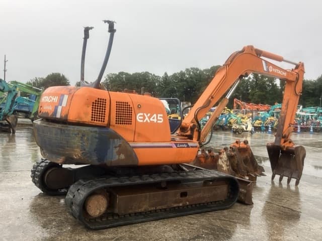 MINI EXCAVATOR — Auction (lot 8460-62)