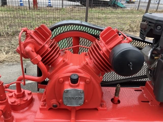 COMPRESSOR — Auction (lot 8460-7016)