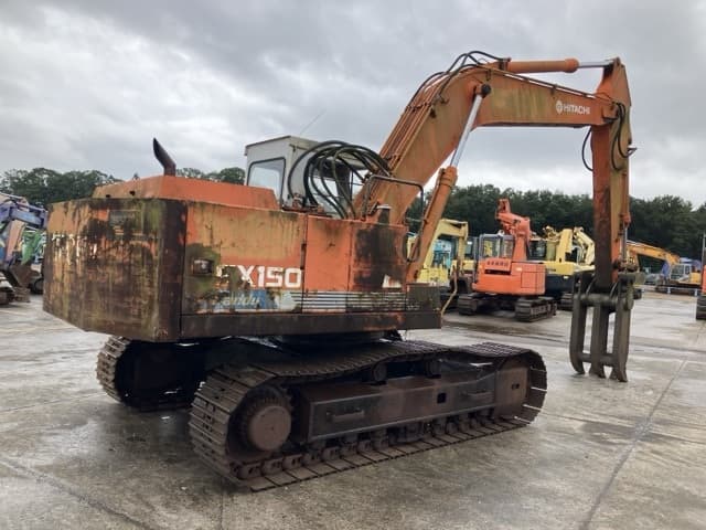 EXCAVATOR — Auction (lot 8460-79)