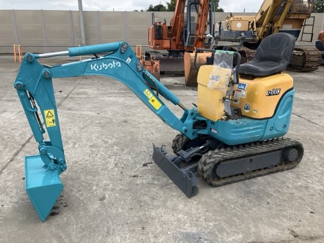 MINI EXCAVATOR — Auction (lot 8460-84)
