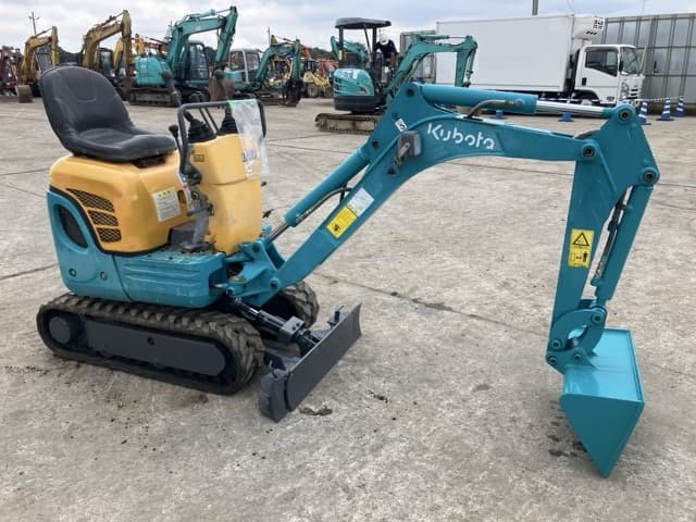 MINI EXCAVATOR — Auction (lot 8460-84)