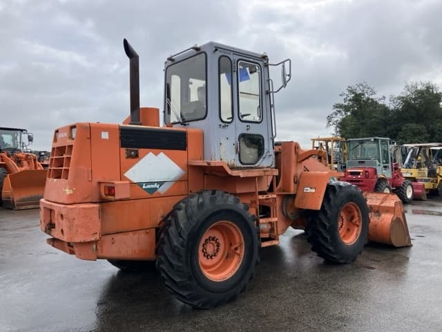 WHEEL LOADER — Auction (lot 8460-88)