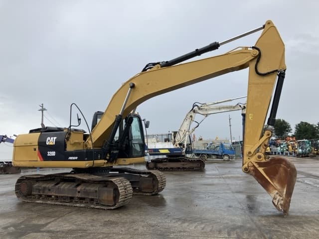 EXCAVATOR — Auction (lot 8460-91)