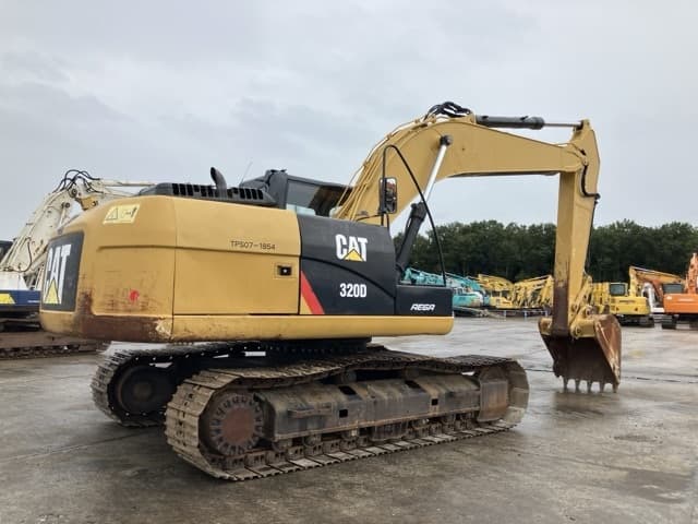 EXCAVATOR — Auction (lot 8460-91)