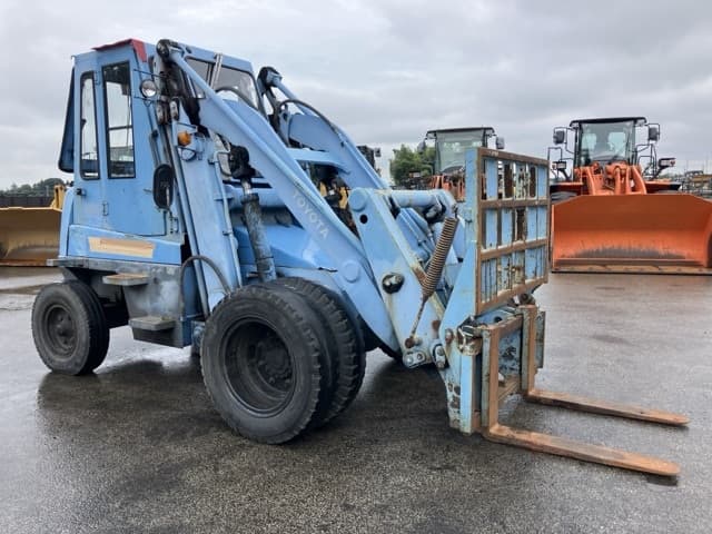 SHOVEL LOADER — Auction (lot 8460-94)