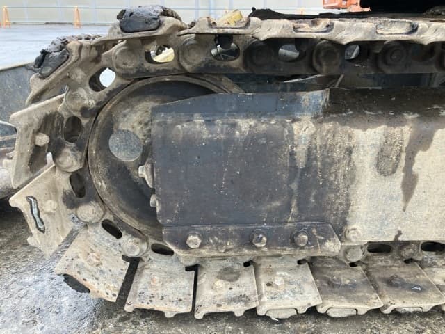 MINI EXCAVATOR — Auction (lot 8460-97)