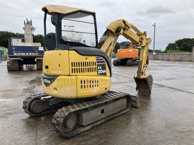 MINI EXCAVATOR — Auction (lot 8460-99)