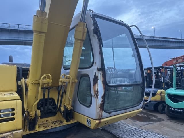 EXCAVATOR — Auction (lot 8461-10003)