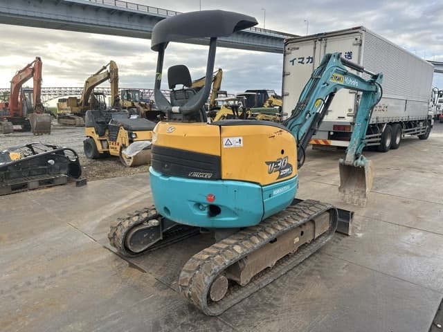 MINI EXCAVATOR — Auction (lot 8461-10007)