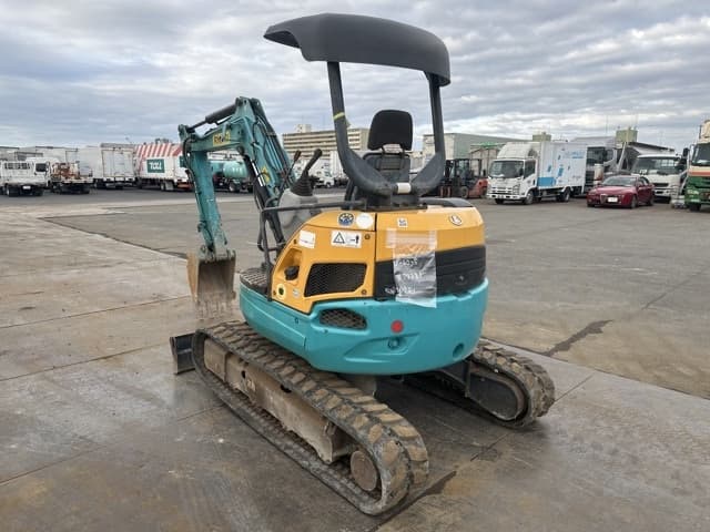 MINI EXCAVATOR — Auction (lot 8461-10007)