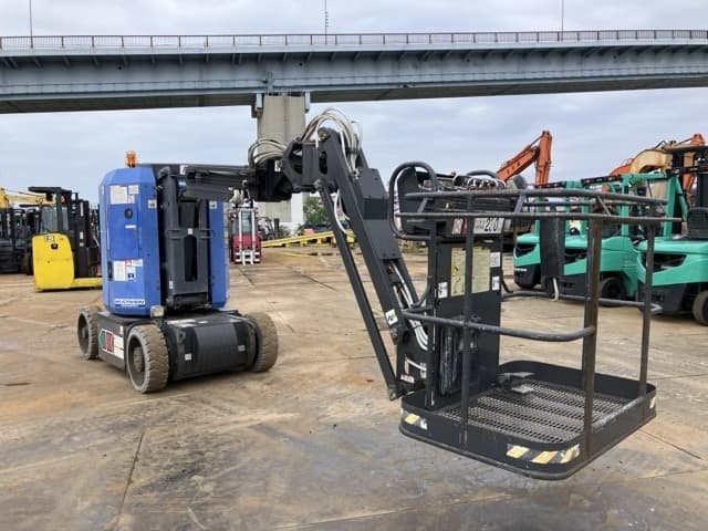 AERIAL WORK PLATFORM — Auction (lot 8461-10008)