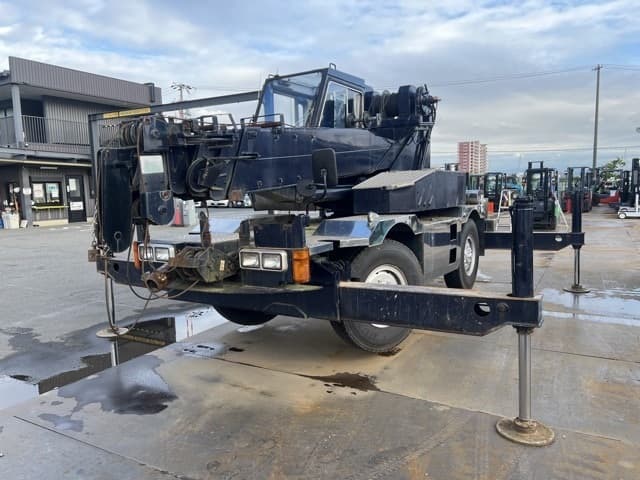 Rough Terrain Crane — Auction (lot 8461-10010)