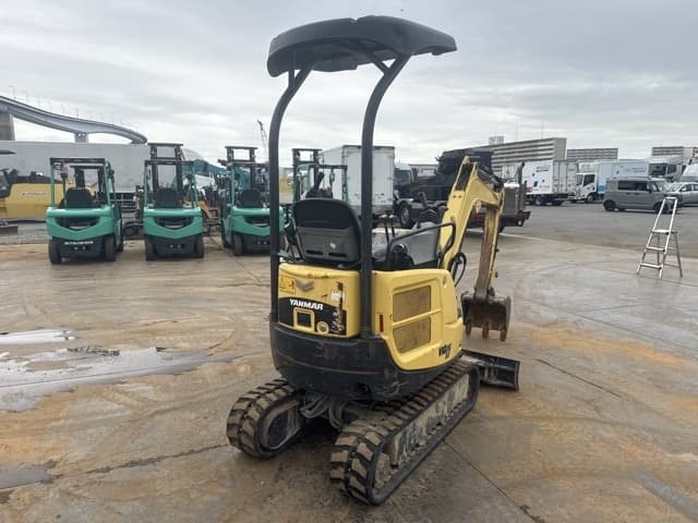 MINI EXCAVATOR — Auction (lot 8461-10011)