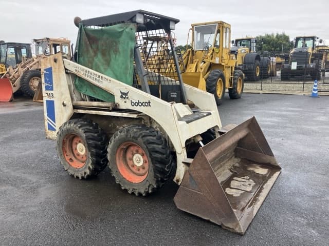 SKID STEER LOADER — Auction (lot 8461-101)