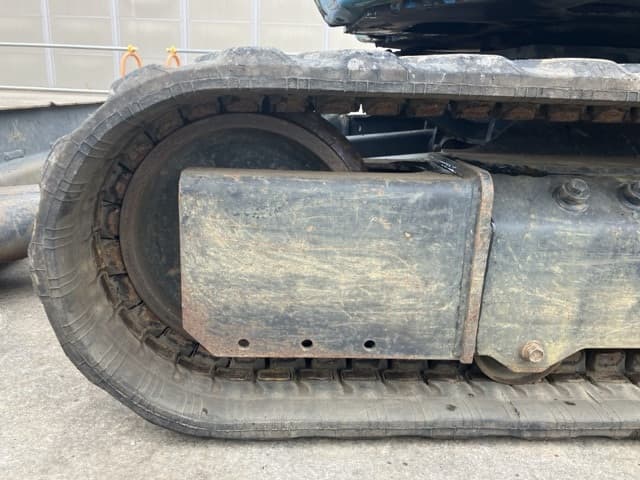 MINI EXCAVATOR — Auction (lot 8461-103)