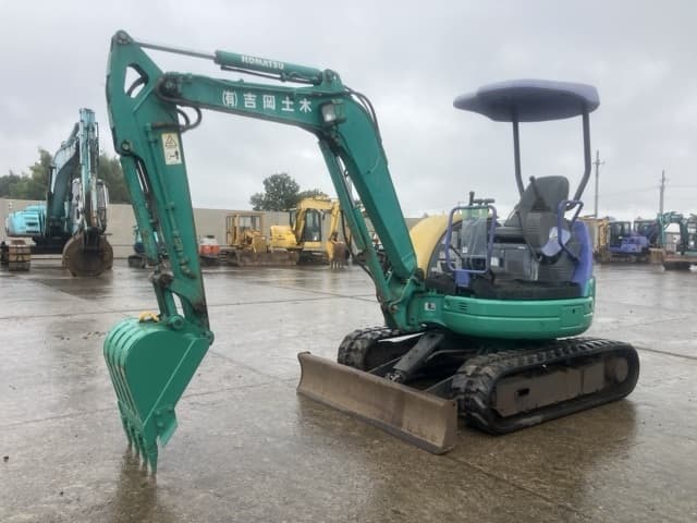 MINI EXCAVATOR — Auction (lot 8461-104)