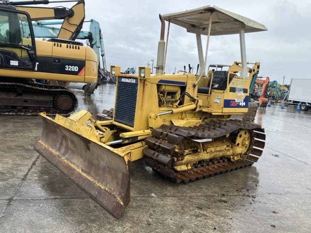 Bulldozer — Auction (lot 8461-107)