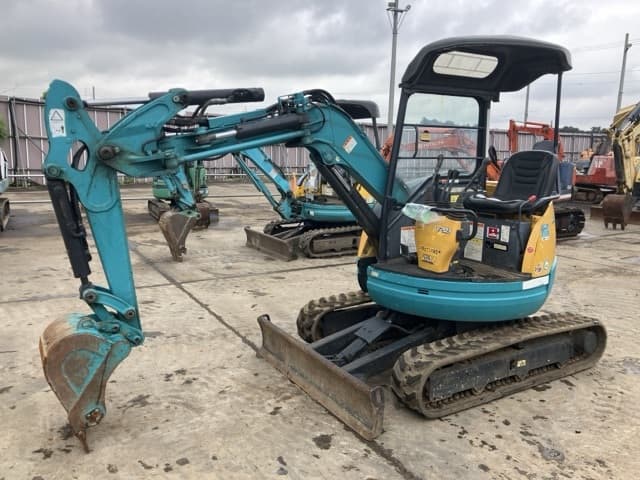 MINI EXCAVATOR — Auction (lot 8461-109)