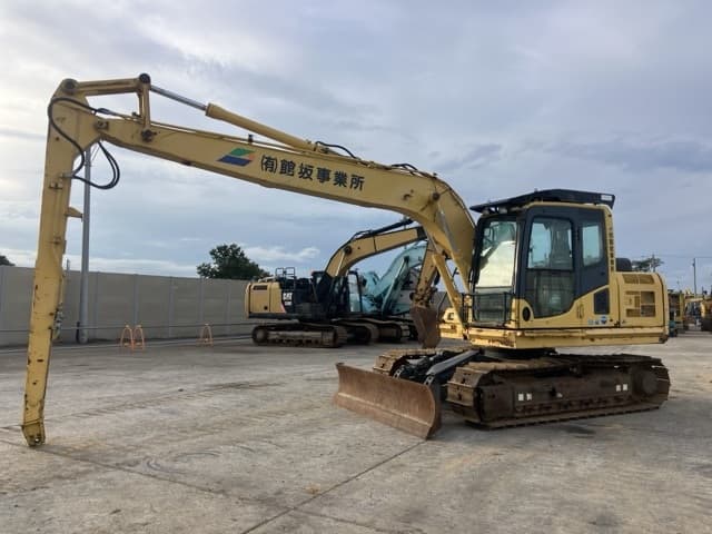 EXCAVATOR — Auction (lot 8461-11)