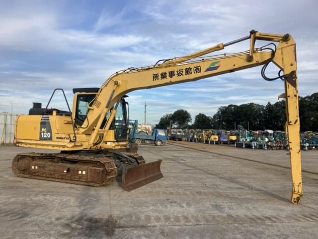EXCAVATOR — Auction (lot 8461-11)