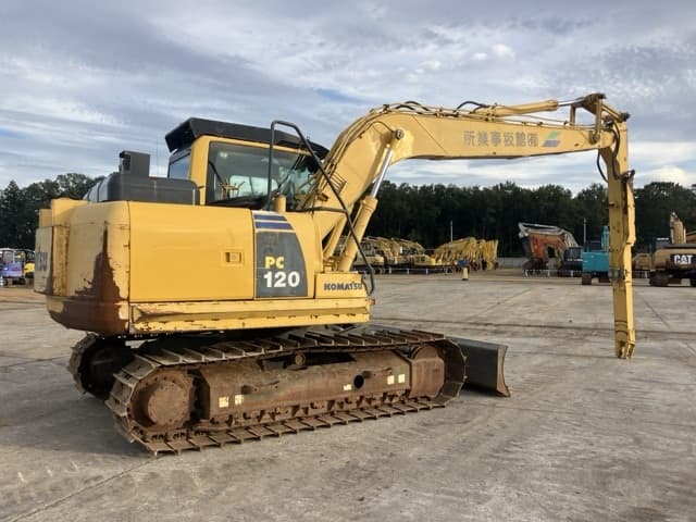 EXCAVATOR — Auction (lot 8461-11)
