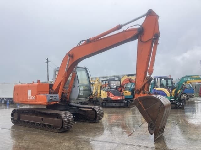 EXCAVATOR — Auction (lot 8461-111)
