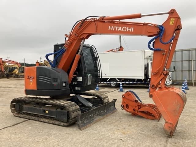 EXCAVATOR — Auction (lot 8461-114)
