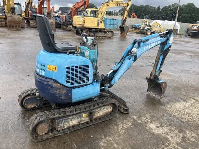 MINI EXCAVATOR — Auction (lot 8461-118)