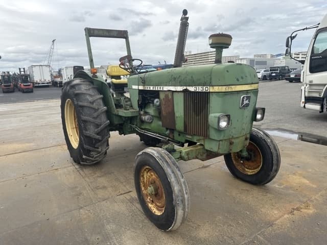Tractor — Auction (lot 8461-12003)