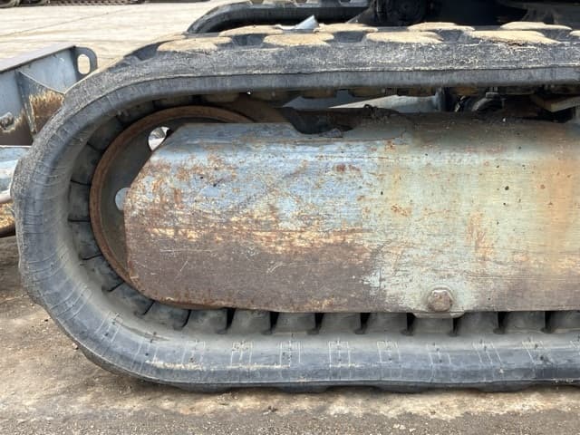MINI EXCAVATOR — Auction (lot 8461-123)