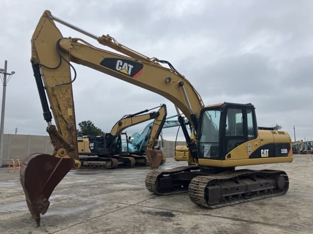 EXCAVATOR — Auction (lot 8461-128)