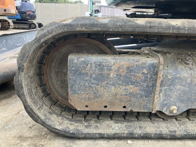 MINI EXCAVATOR — Auction (lot 8461-129)