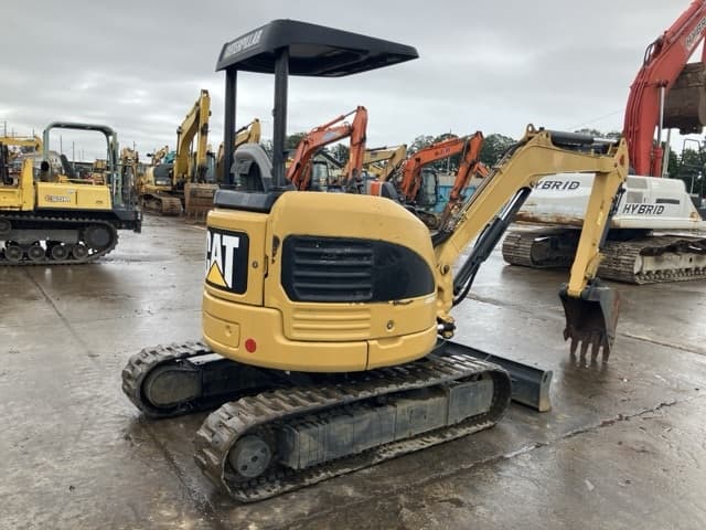MINI EXCAVATOR — Auction (lot 8461-133)